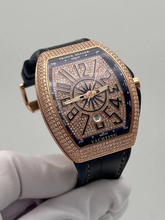 Luxuary Men"s Watch Premium Quality With Free Delivery